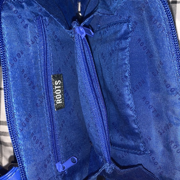 Roots purse. - Picture 3 of 3